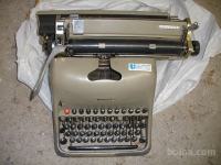Stari pisalni stroj
