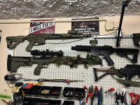 Airsoft replike, nabojniki, baterije, oprema, optika optike