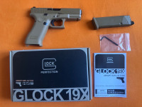 Umarex Glock 19x (airsoft BB - Green gas)