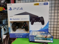Playstation4 Slim 500GB konzola, dva kontrolerja, tri igre