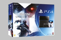 PS4 konzola komplet s 4 kontrolerji, kamero, dodatki in embalažo