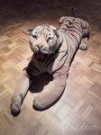 Plišasti tiger naravne velikosti