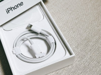 USB‐C na Lightning polnilni kabel – NOV