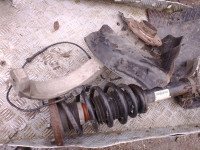 alfa romeo 159 q4 premnik spredaj amortizer levo desno