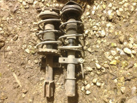 renault clio 3 1.2 bencin amortizerji spredaj prednji vzmet fedr kompl