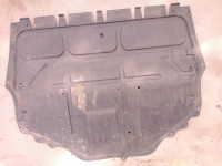 škoda fabia 2012 zaščita pod mašino plastika pod motorjem original