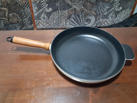 Ponev  litoželezna 29 cm