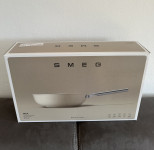 SMEG ponev za peko Wok CKFW3001BLM, črna (NOVO, zapakirano)