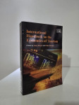 ​{ STROKOVNO poslovno } Tourism Economics Academic Handbook | T1
