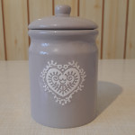 Keramična posoda za shranjevanje s pokrovom