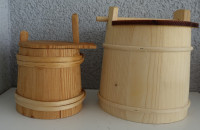Lesena posoda za mast 11 in 16 cm
