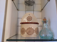 Unikatne posode za shranjevanje živil