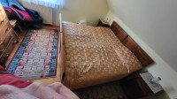 masivna postelja - češnja