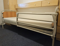 Bolniška postelja Vassilli 10.62E (ni električna)