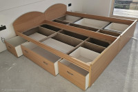 Enojna ali dvojna postelja