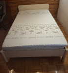 postelja 120 x 200 cm