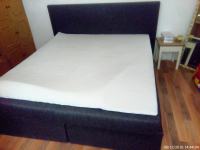 postelja spalnica soba dnevna počitek spanje mere okoli 180cm x 200cm