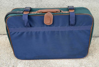 Potovalni kovček s koleščki (65 x 45 x 20 cm)