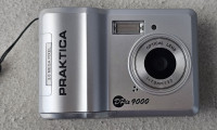 Digitalni fotoaprat Praktica DPix 9000 V delujočem stanju  Cena 10€ Lj