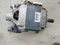 prodam motor za pralni stroj