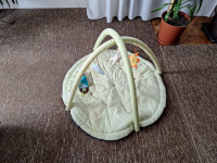 Igralna podloga z lokom