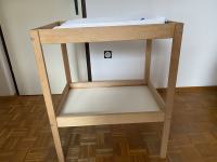 Previjalna miza Ikea+podloga