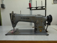 Industrijski šivalni stroj SINGER ravni šiv