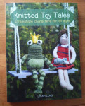 Knitted Toy Tales , knjiga v angleščini za izdelavo pletenih igrač