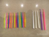 *KVAČKA za kvačkanje (19 kos manjših in 1 kos večja) - NOVO prodam