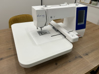 Vezilni stroj Elna eXpressive 830