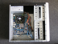 Intel Celeron 430, hladilnik, matična plošča GA-G41MT-S2, ohišje