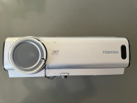 Projektor Toshiba T420