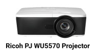 Ricoh  projektor WU5570 (zapakiran)