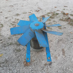 Prodam dvo hitrostni ventilator 700ob/ 900ob