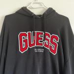 Guess pulover