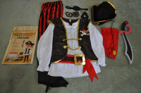 Pustni kostum pirat - starost 7-8 let