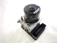 ABS AGREGRAT OEM N. 34516772213 ORIGINAL REZERVNI DEL BMW SERIE 3 BER/