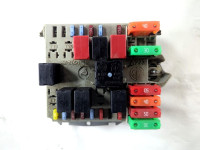 51742419 CENTRALINA FUSIBILIERA SCATOLA FUSIBILI RELE' ALFA ROMEO 147