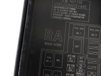 82662-42350 CENTRALINA FUSIBILIERA SCATOLA FUSIBILI RELÈ TOYOTA RAV 4