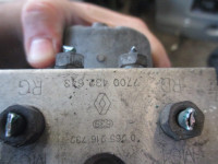 ABS AGREGAT S PUMPO OEM N. 265216732 ORIGINAL REZERVNI DEL RENAULT SCE