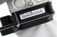 ABS AGREGAT S PUMPO OEM N. 8200743802 ORIGINAL REZERVNI DEL DACIA DUST