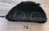 C- razred W203 števec MERCEDES BENZ A2035404947
