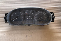 CLIO 2 II števec RENAULT merilnik hitrosti 7700428508