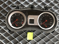 CLIO 3 III števec RENAULT merilnik hitrosti 8200628775