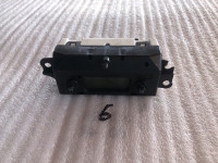 FOCUS ekran display LCD FORD 98AB-15000-CCW