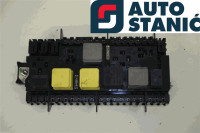 Ohišje varovalk MB A_KLASS (W176) | OEM: A2469067100
