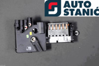Ohišje varovalk MB E_KLASS (W211) | OEM: 013948371