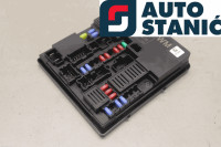 Ohišje varovalk NISSAN LEAF | OEM: 284B75SA5C (EM57) (Y36438)