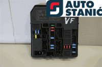 Ohišje varovalk NISSAN LEAF | OEM: 284B75SA3A (EM57) (L03208367C)