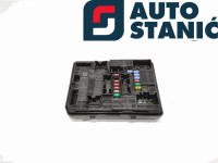 Ohišje varovalk NISSAN PRIMASTAR | OEM: 284B700QAA